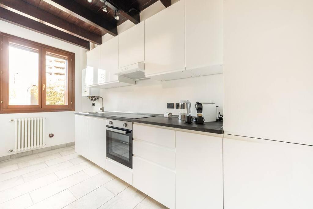 Appartamento Unico A Bologna Con 3 Camere E Parcheggio Gratuito Exterior foto