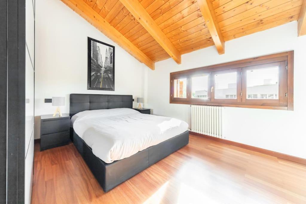 Appartamento Unico A Bologna Con 3 Camere E Parcheggio Gratuito Exterior foto