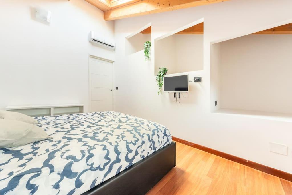 Appartamento Unico A Bologna Con 3 Camere E Parcheggio Gratuito Exterior foto