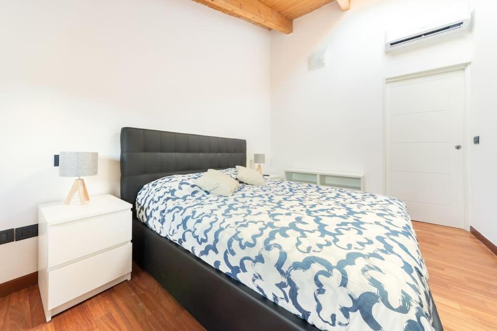Appartamento Unico A Bologna Con 3 Camere E Parcheggio Gratuito Exterior foto